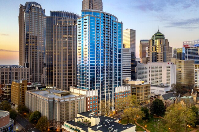 Avenue Condominiums in Charlotte, NC - Building Photo - Building Photo