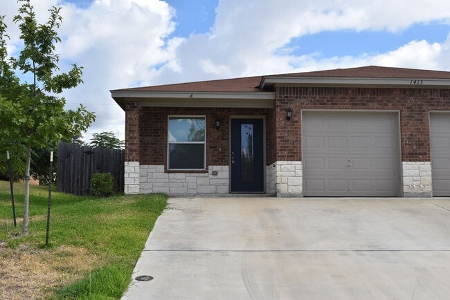 property at 1413 Pima Trail