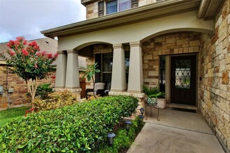 2004 Autumn Run Ln in Round Rock, TX - Building Photo - Building Photo