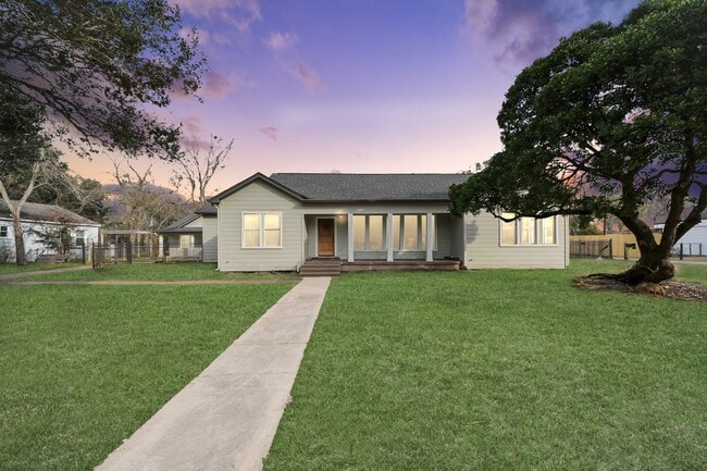 1507 Brooks Ave in Rosenberg, TX - Building Photo - Building Photo