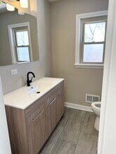 2049 Hagen Ln in Flossmoor, IL - Building Photo - Building Photo