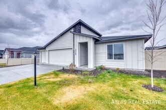 13164 S Coquille River Ave in Nampa, ID - Building Photo - Building Photo