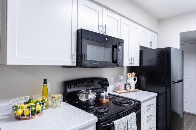 Royal Ridge in Midvale, UT - Foto de edificio - Interior Photo