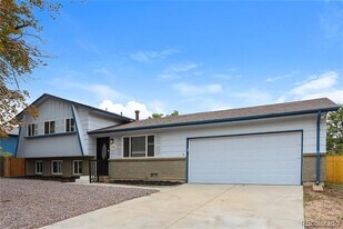 11580 E Ada Pl in Aurora, CO - Building Photo
