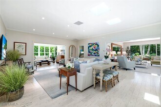642 6th Ave N in Naples, FL - Building Photo - Building Photo