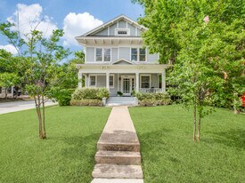 5803 Richmond Ave in Dallas, TX - Building Photo