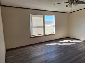 242 Deer Valley Ln in Poolville, TX - Building Photo - Building Photo