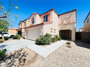 9110 Iron Cactus Ave in Las Vegas, NV - Building Photo - Building Photo