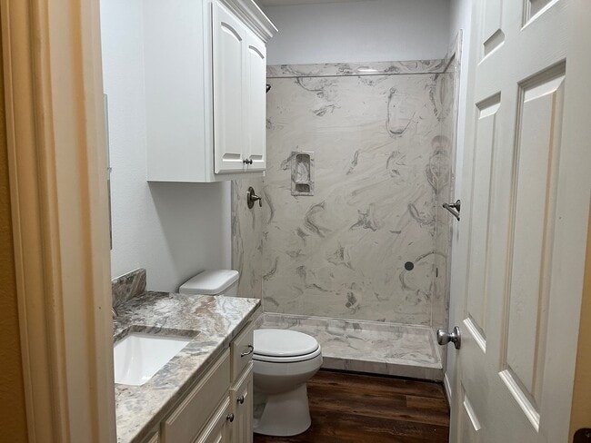 property at 1841 Caroline Ln