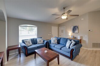 514 John Thomas Ave in DeLand, FL - Building Photo - Building Photo
