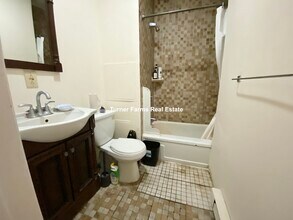 1568 Tremont St, Unit 1 in Boston, MA - Building Photo - Building Photo