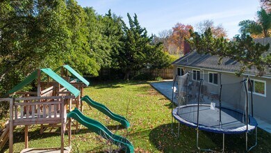 5632 Marbury Dr in Goleta, CA - Building Photo - Building Photo