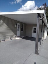 1607 Doral Cir in Lady Lake, FL - Building Photo - Building Photo