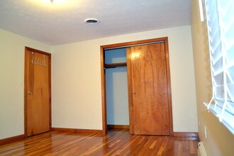 33 Autran Ave in North Andover, MA - Building Photo - Building Photo