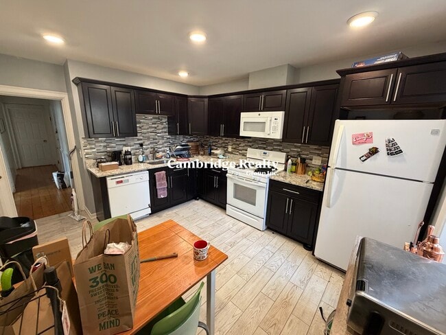 15 Sewall St, Unit 3A in Boston, MA - Building Photo - Building Photo