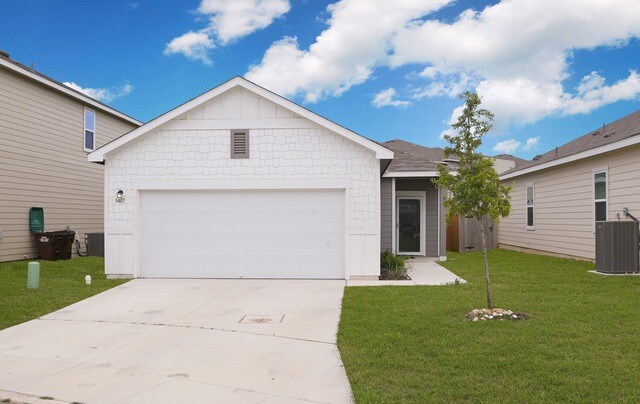 5407 Malakoff Dr in Converse, TX - Building Photo