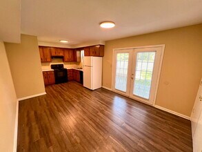 351 Peabody Dr in Clarksville, TN - Building Photo - Building Photo