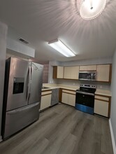 3145 Hawthorne Dr NE, Unit 1 in Washington, DC - Building Photo - Building Photo