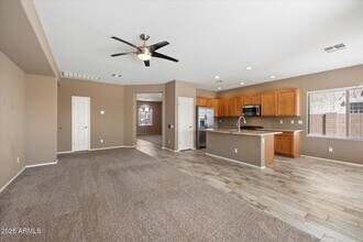 949 E Indian Wells Pl in Chandler, AZ - Building Photo - Building Photo
