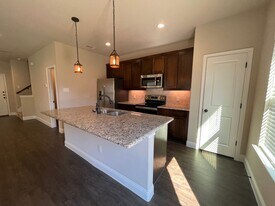 805-807 Jameson St in Weatherford, TX - Building Photo