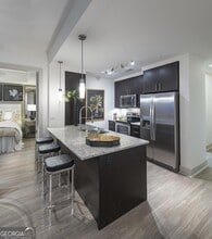 3150 Roswell Rd NW, Unit 1918 in Atlanta, GA - Building Photo - Building Photo