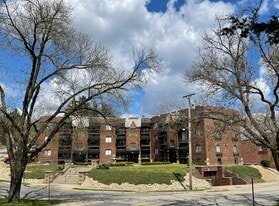 104 Newburn Dr, Unit 3