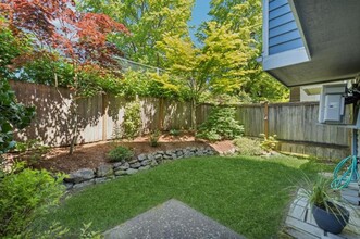 934 NW 52nd St in Seattle, WA - Building Photo - Building Photo