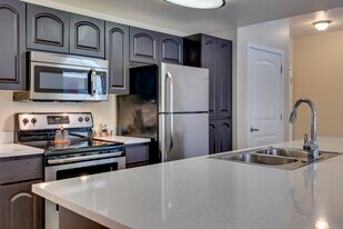 The Place At Creekside in Tucson, AZ - Building Photo