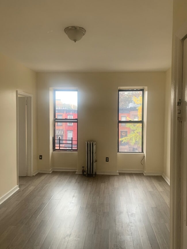 property at 463 Van Buren St