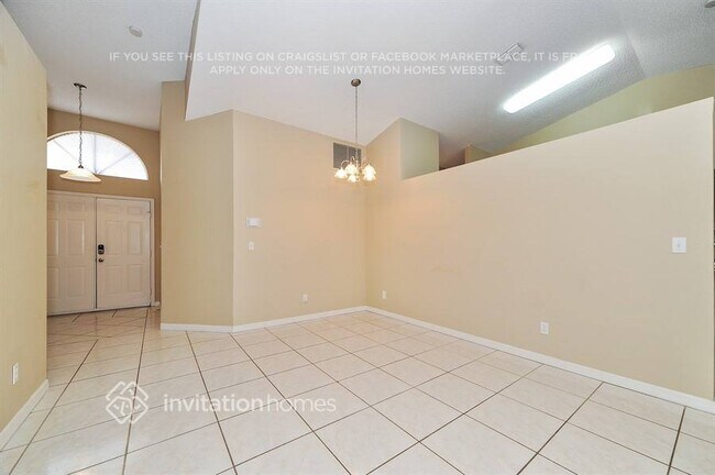 207 Belfort Pl in Valrico, FL - Building Photo - Building Photo
