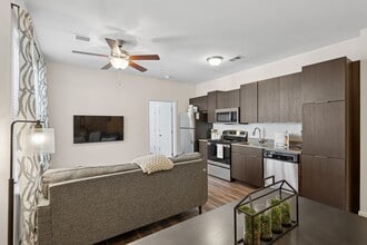 Nexus in Virginia Beach, VA - Foto de edificio - Building Photo