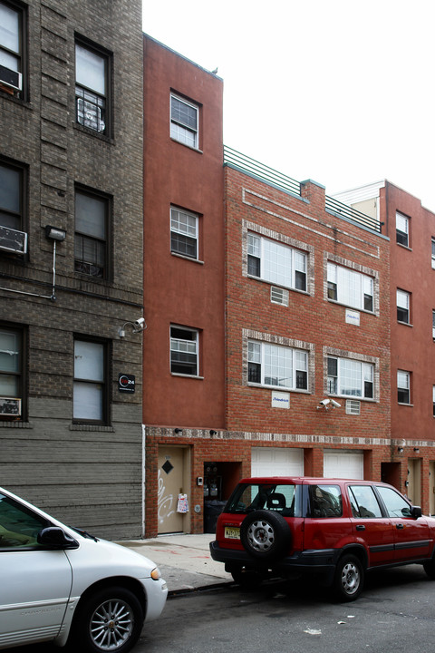 1006 Boynton Ave in Bronx, NY - Building Photo