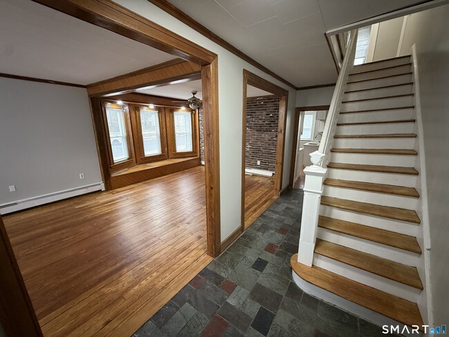 113 Trowbridge Pl in Naugatuck, CT - Building Photo - Building Photo