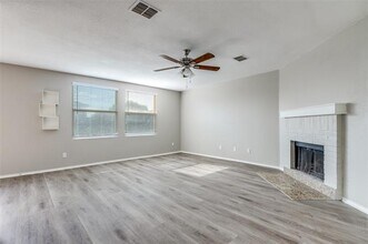 2624 Misty Harbor Dr in Little Elm, TX - Foto de edificio - Building Photo