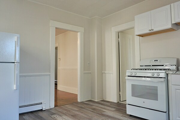 29 Maple St, Unit 2L