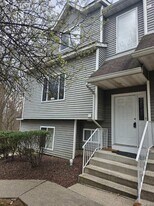 106 Arlington Ct in Bardonia, NY - Building Photo