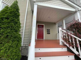 20 Gould St in Verona, NJ - Building Photo