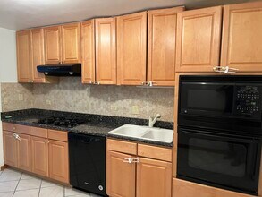1272 Ranchview Ct in Buffalo Grove, IL - Building Photo - Building Photo