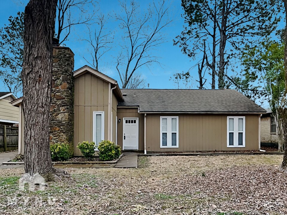 6163 Lacewood Cove in Memphis, TN - Building Photo