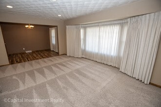 2521 Orchard Ln in Jefferson City, MO - Building Photo - Building Photo