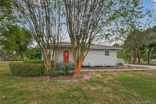 property at 6928 Apache St