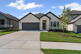 501 Stagg St in McKinney, TX - Building Photo - Building Photo