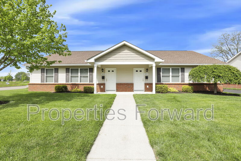 4031 Elm St in Grove City, OH - Building Photo