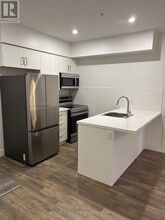 69 Curtis St in St Thomas, ON - Building Photo - Building Photo