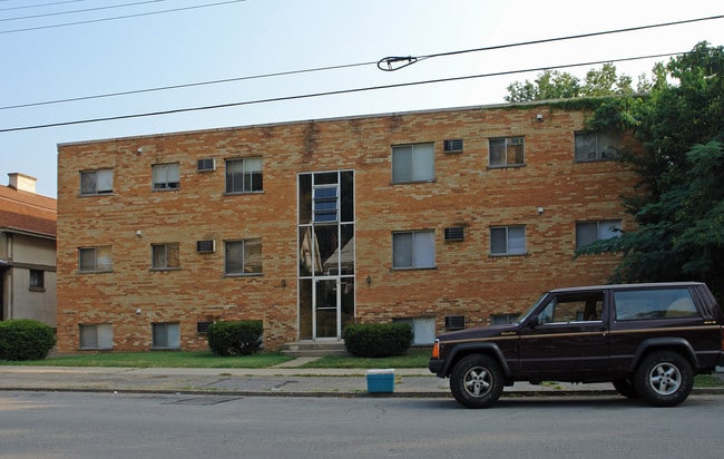436 Highway Ave in Ludlow, KY - Foto de edificio - Building Photo