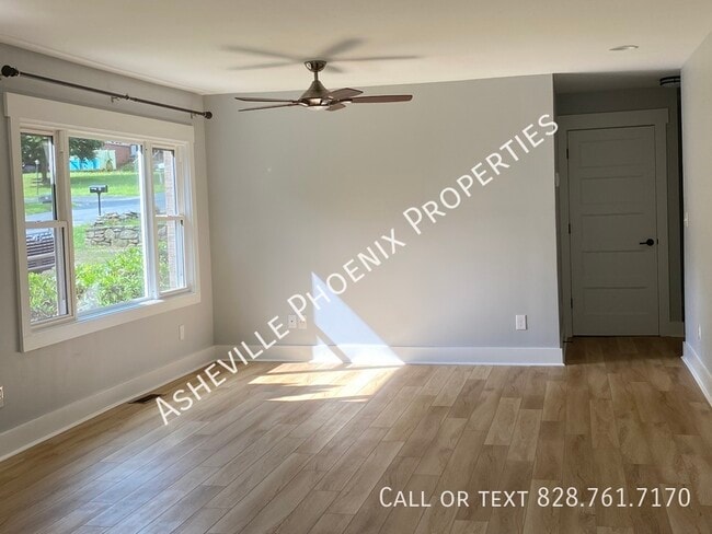 7 Bassett Rd in Asheville, NC - Building Photo - Building Photo