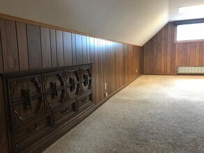 15625 Delaware Ave, Unit 3rd Floor in Lakewood, OH - Building Photo - Building Photo