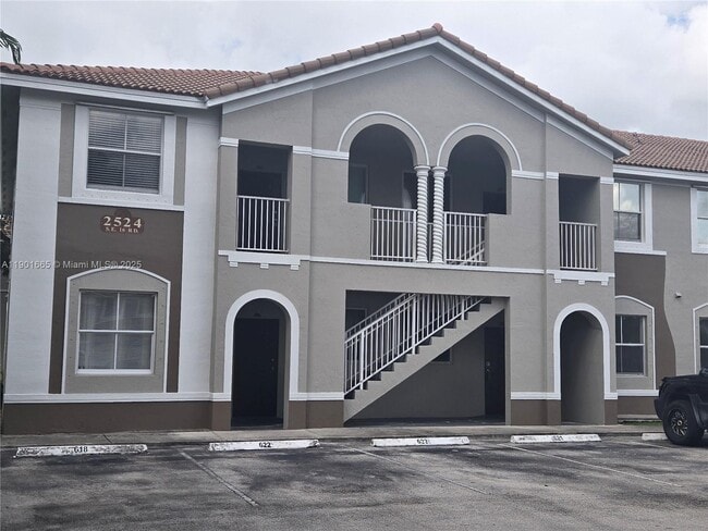 property at 2731 SE 17th Ave