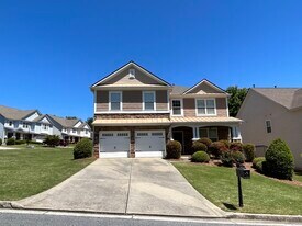 3715 Seaton Dr in Suwanee, GA - Building Photo