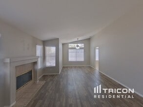 2112 Raspberry Hill Rd in Las Vegas, NV - Building Photo - Building Photo